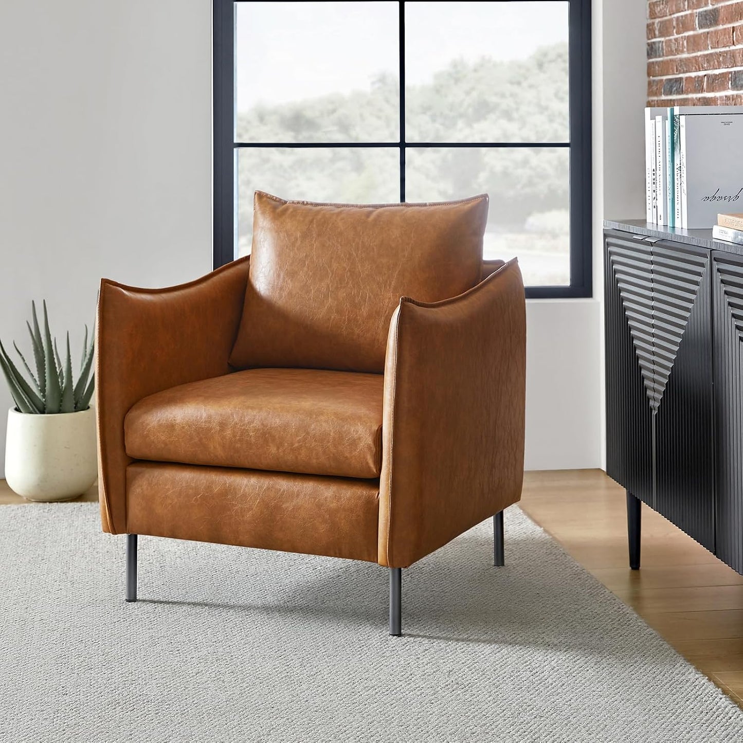 Modern Faux Leather Club Chair with Tufted Design and Wooden Frame